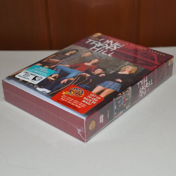 NOB One Tree Hill: Complete Second Season Two DVD Box Set New Sealed Bonus Disc - Picture 5 of 7